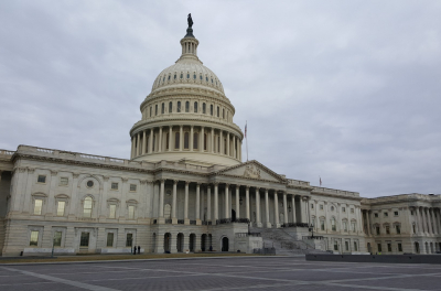 Палата представителей США проголосовала за отмену пошлин в отношении Канады. Против пошлин Трампа выступили шесть республиканцев