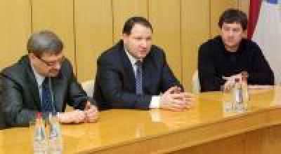 Абдулмуслимов полностью перенял контроль в AB Holding: от холдинга осталась лишь вывеска